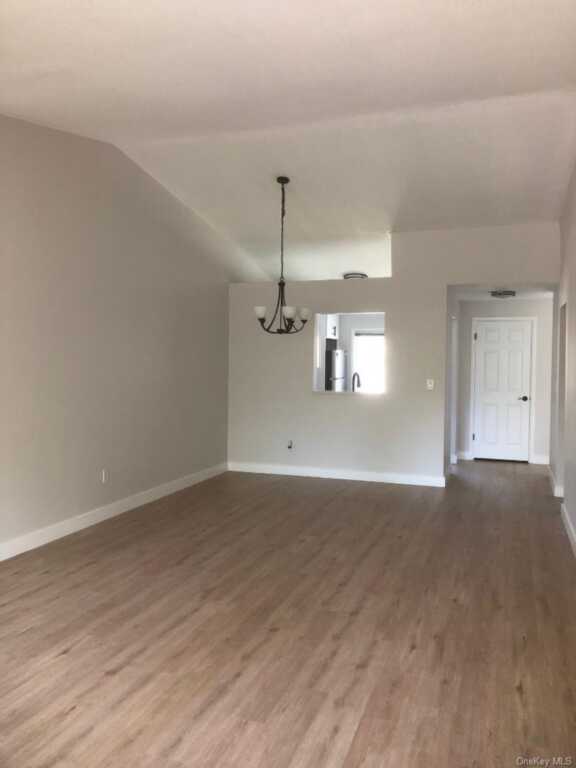85 N Middletown Road, Unit #E3, Nanuet, NY 10954 - Photo 10 of 20