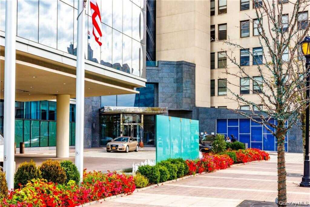16 Lake Street, Unit #4E, White Plains, NY 10603 - Photo 17 of 22