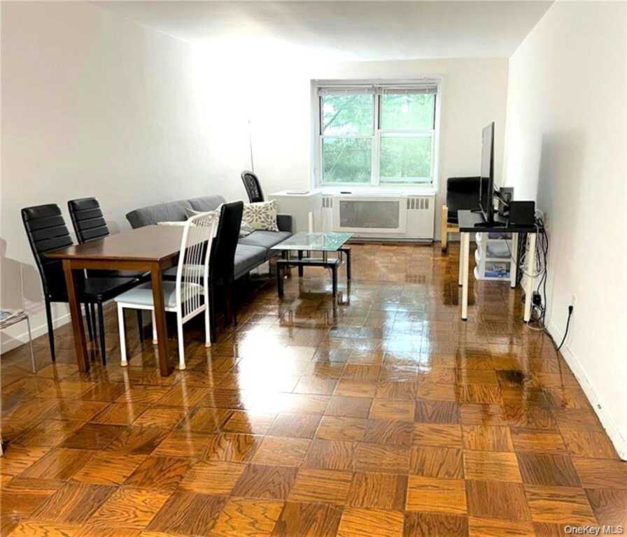16 Lake Street, Unit #4E, White Plains, NY 10603 - Photo 6 of 22