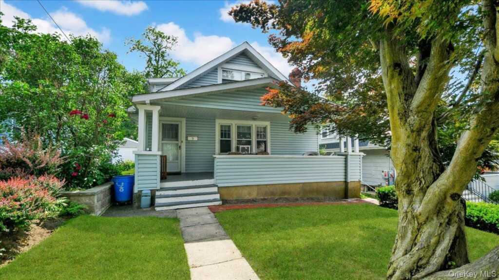 9 Howard Avenue, White Plains, NY 10606 - Photo 16 of 19