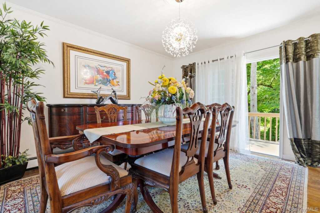 3 Dupont Avenue, White Plains, NY 10605 - Photo 11 of 50