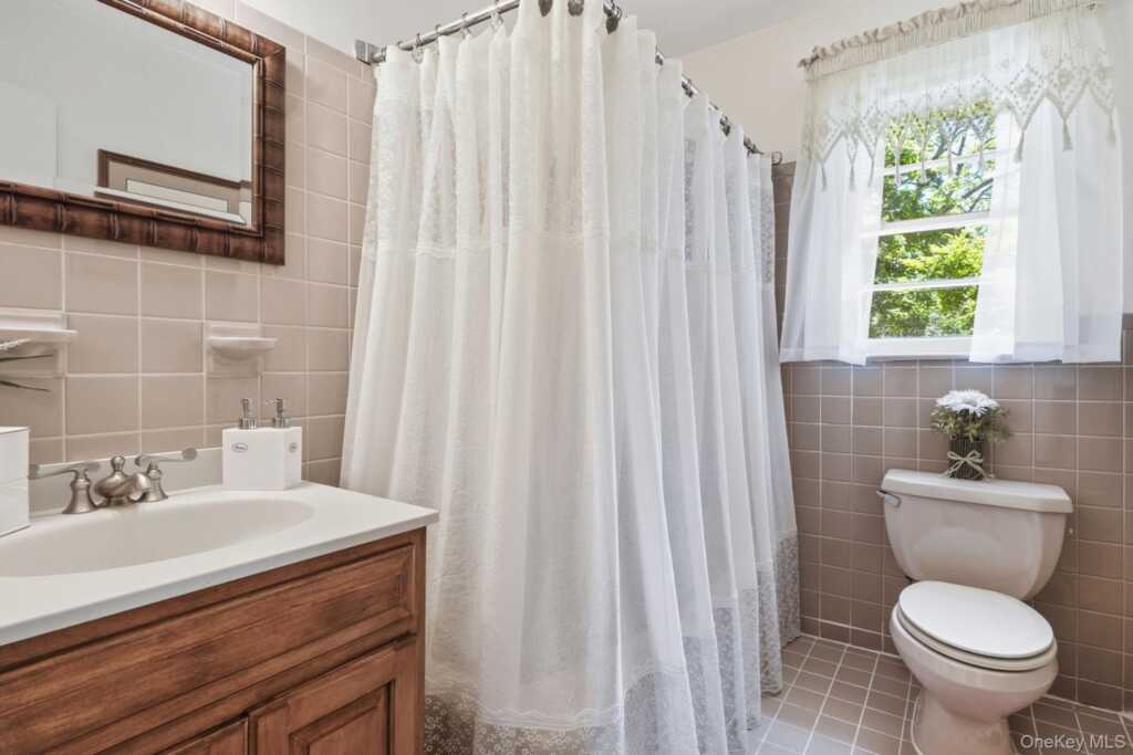 3 Dupont Avenue, White Plains, NY 10605 - Photo 22 of 50