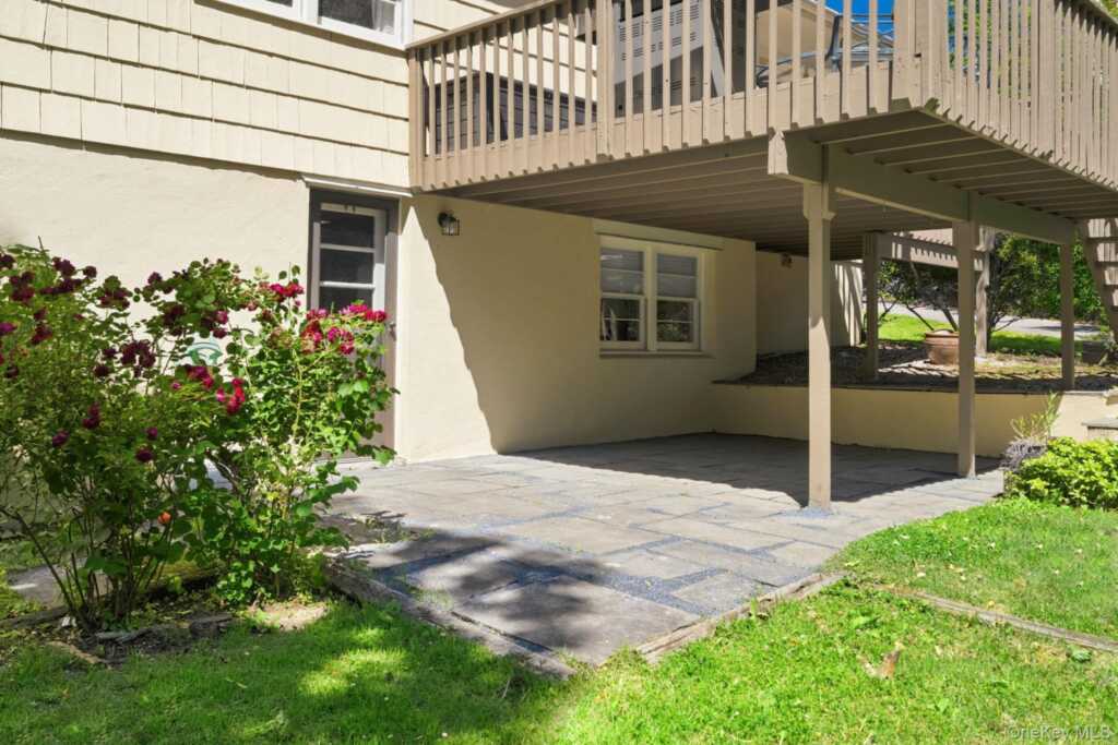 3 Dupont Avenue, White Plains, NY 10605 - Photo 32 of 50
