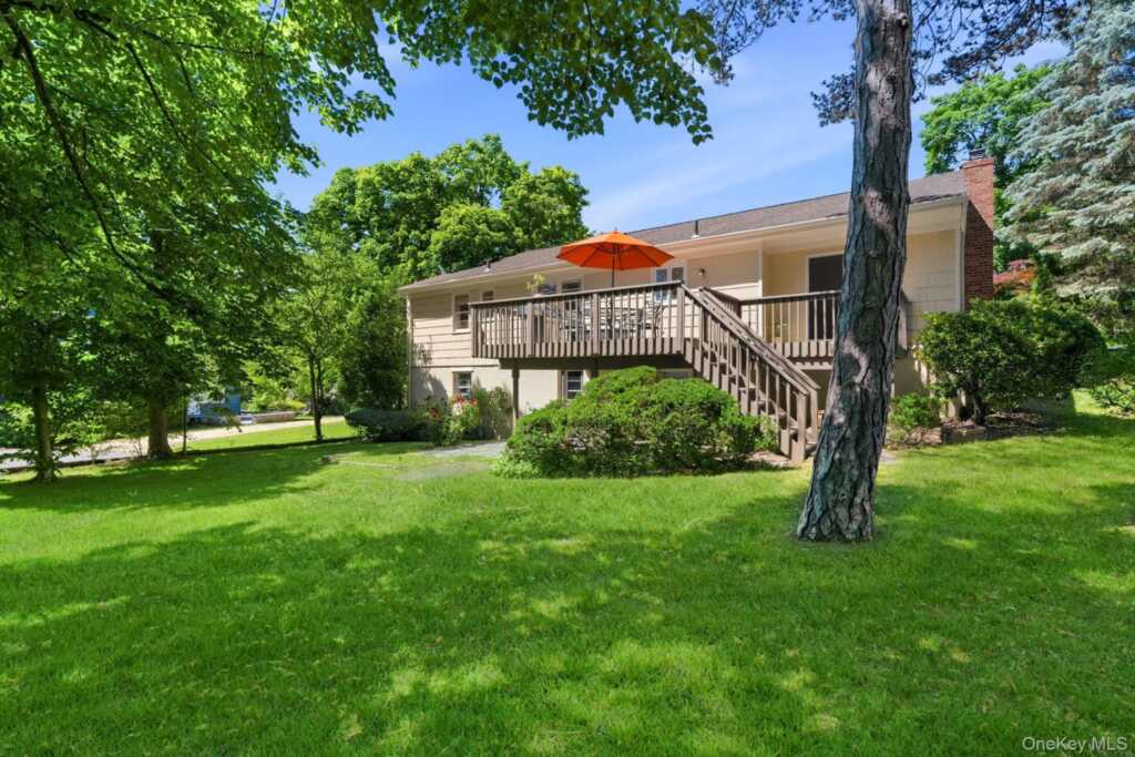 3 Dupont Avenue, White Plains, NY 10605 - Photo 35 of 50