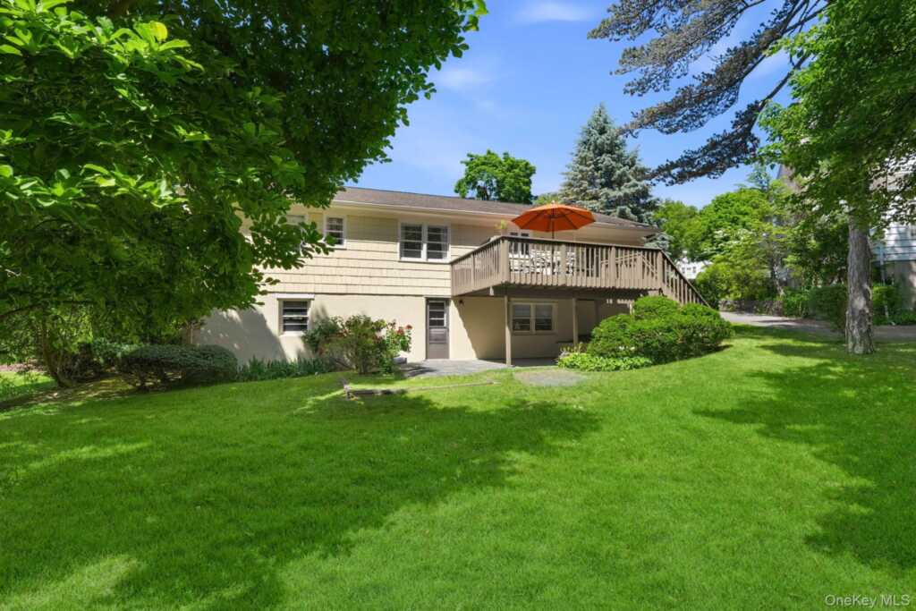3 Dupont Avenue, White Plains, NY 10605 - Photo 37 of 50