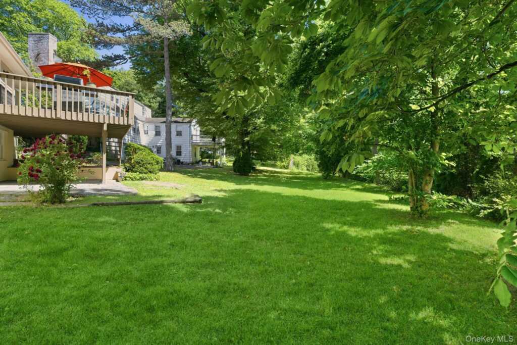 3 Dupont Avenue, White Plains, NY 10605 - Photo 38 of 50