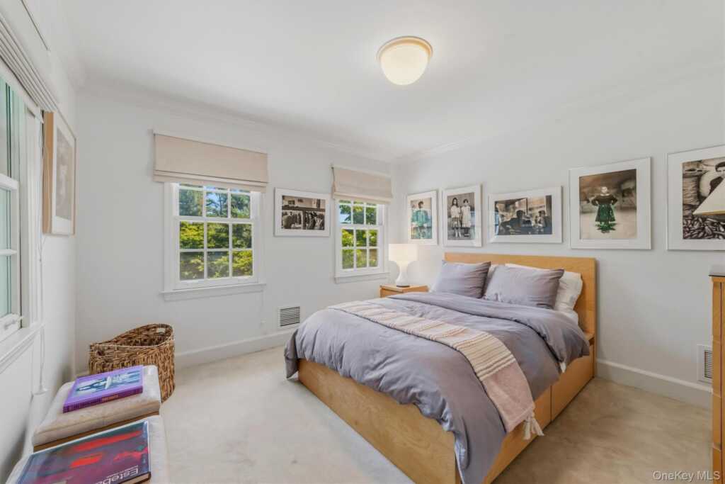 6 Hillair Circle, White Plains, NY 10605 - Photo 19 of 50