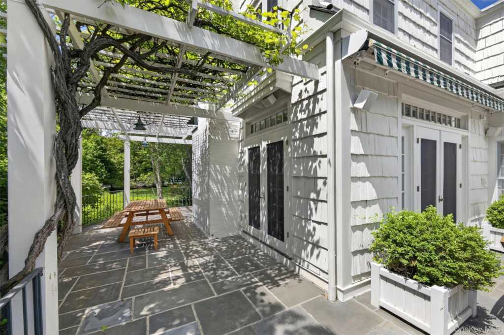 6 Hillair Circle, White Plains, NY 10605 - Photo 42 of 50