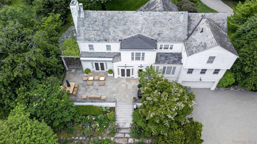 6 Hillair Circle, White Plains, NY 10605 - Photo 44 of 50