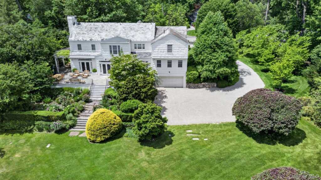 6 Hillair Circle, White Plains, NY 10605 - Photo 46 of 50