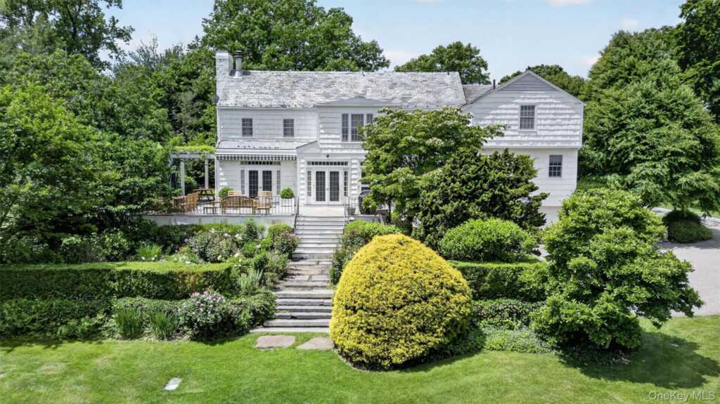 6 Hillair Circle, White Plains, NY 10605 - Photo 47 of 50