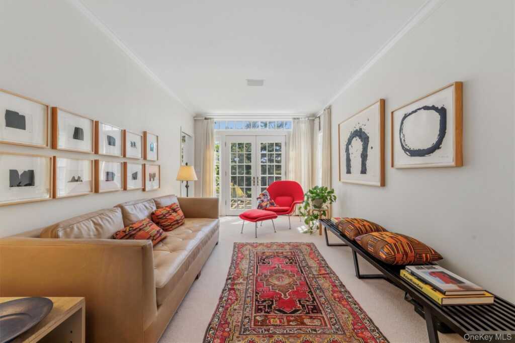 6 Hillair Circle, White Plains, NY 10605 - Photo 7 of 50