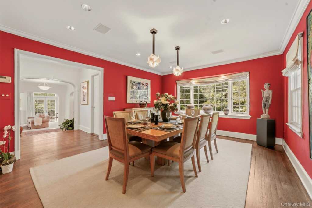 6 Hillair Circle, White Plains, NY 10605 - Photo 9 of 50