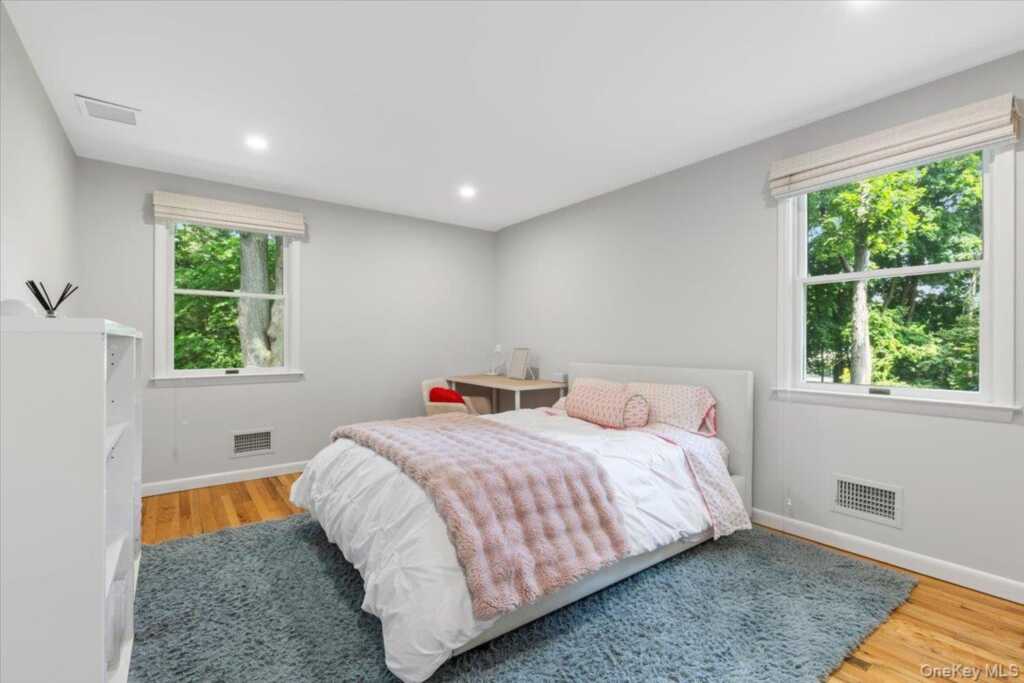 22 Paddock Road, Rye, NY 10573 - Photo 11 of 21