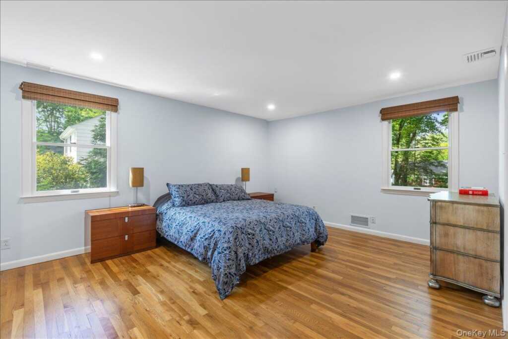 22 Paddock Road, Rye, NY 10573 - Photo 9 of 21