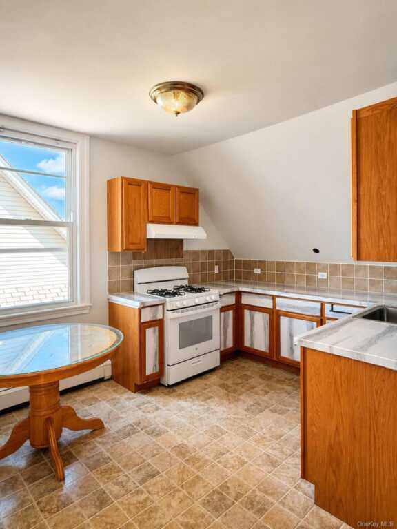 79 Division Street, Unit #3, New Rochelle, NY 10805 - Photo 2 of 17