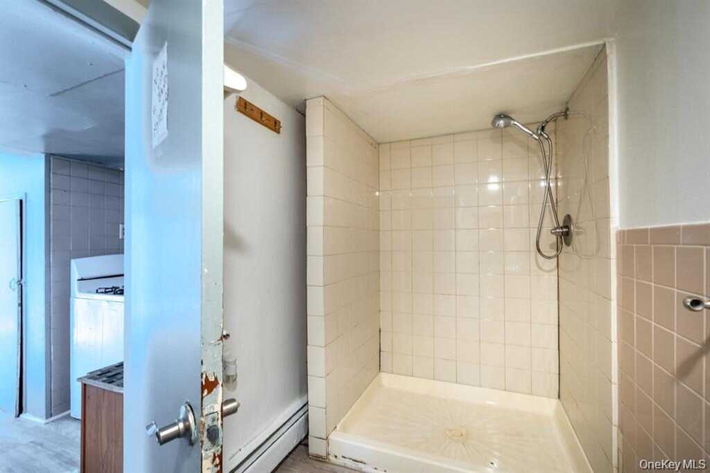 30 Martin Place, Unit #Ground Floor-Side Entry, Rye, NY 10573 - Photo 7 of 11