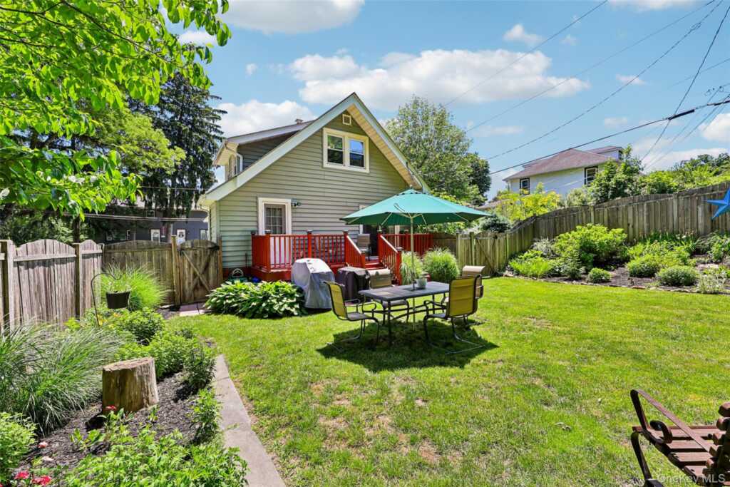 16 Spring Street, Nyack, NY 10960 - Photo 2 of 26