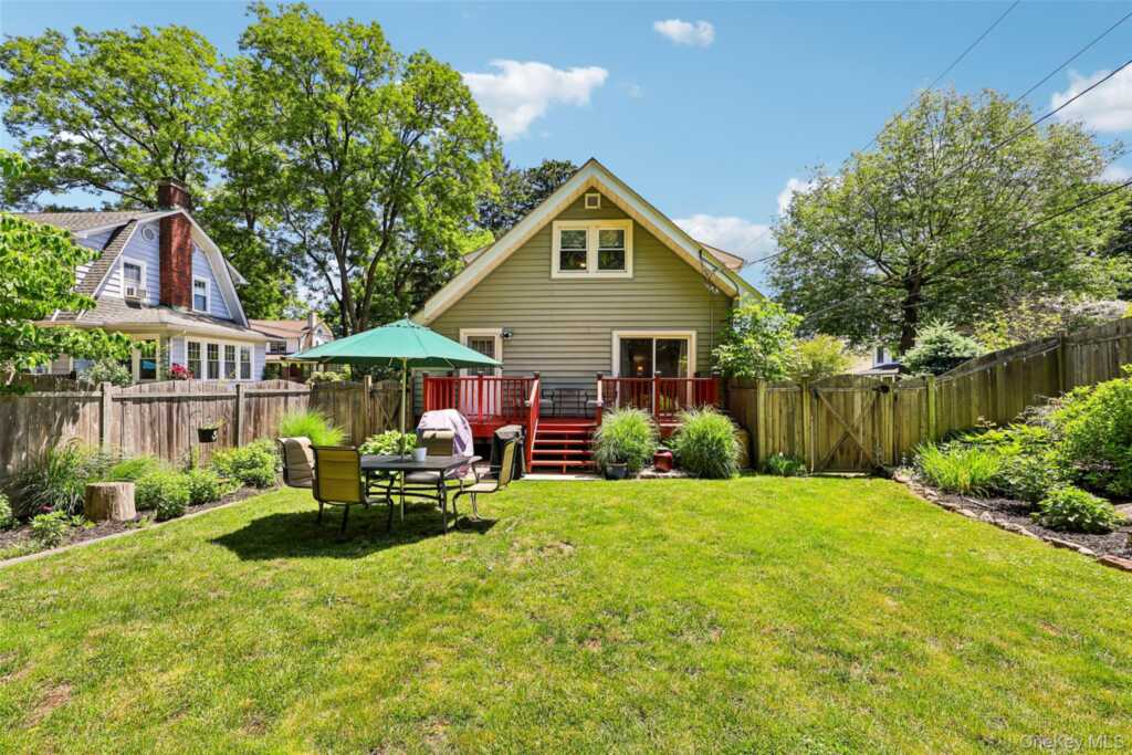 16 Spring Street, Nyack, NY 10960 - Photo 23 of 26