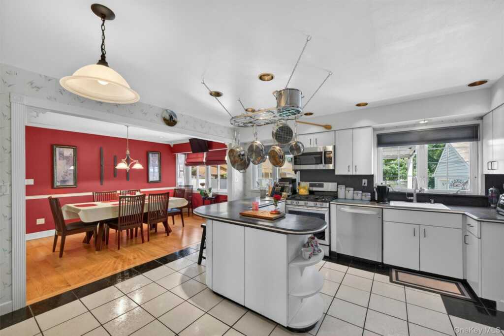 168 Third Street, New City, NY 10956 - Photo 18 of 50