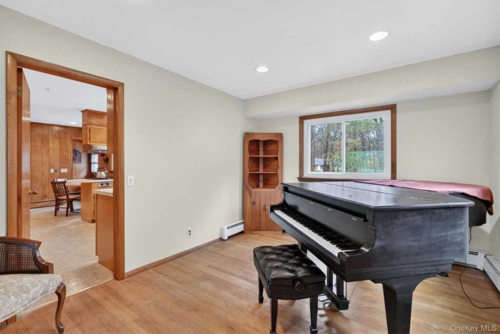 5 River Road, Suffern, NY 10901 - Photo 16 of 50