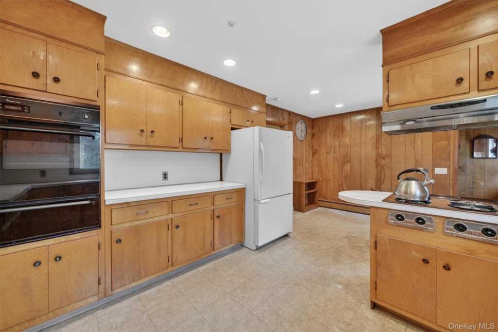 5 River Road, Suffern, NY 10901 - Photo 18 of 50
