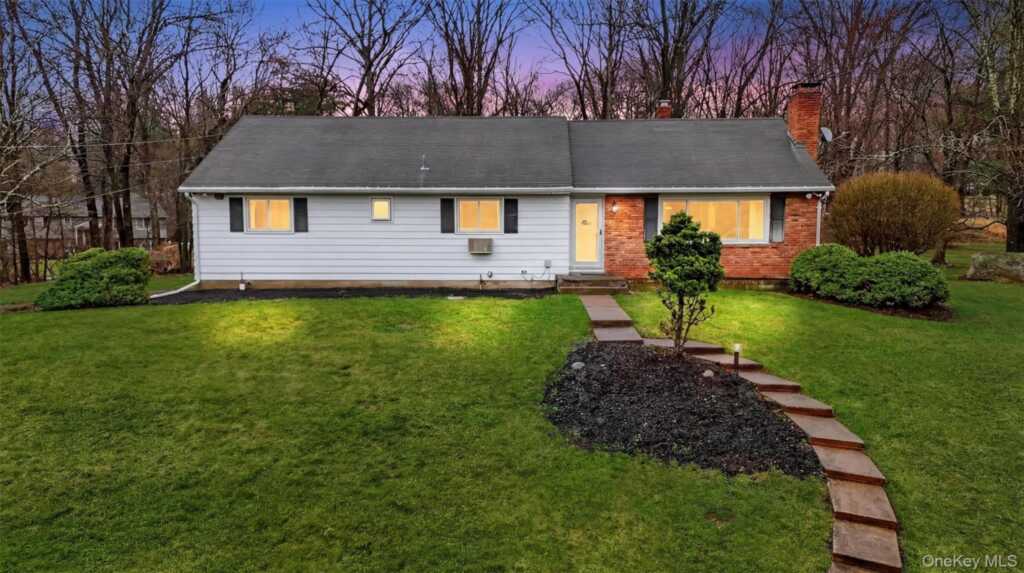 5 River Road, Suffern, NY 10901 - Photo 3 of 50