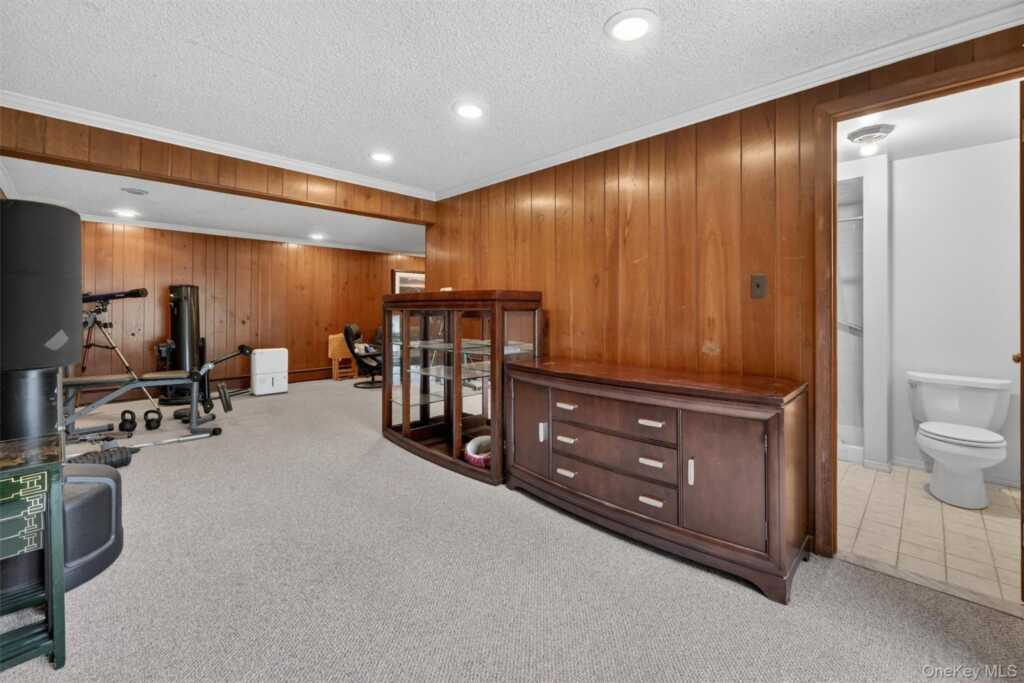 5 River Road, Suffern, NY 10901 - Photo 37 of 50