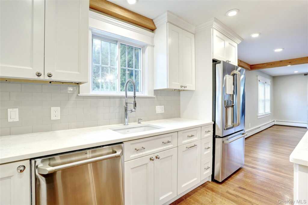 254 N Main Street, New City, NY 10956 - Photo 11 of 37