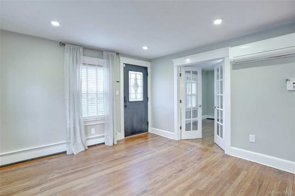 254 N Main Street, New City, NY 10956 - Photo 6 of 37