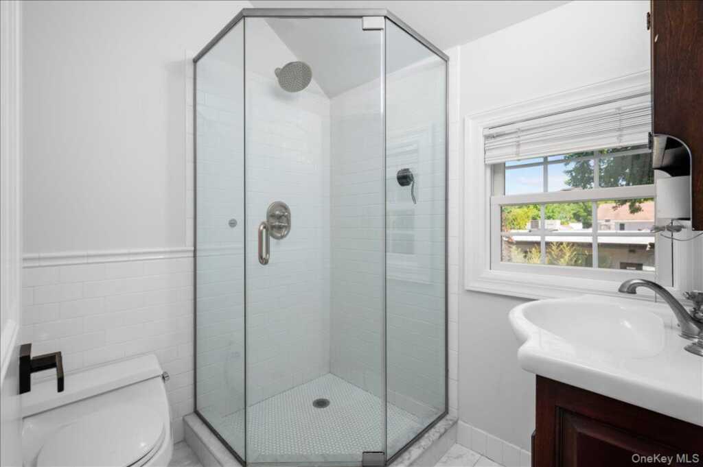 80 Maple Avenue, Rye, NY 10580 - Photo 21 of 37