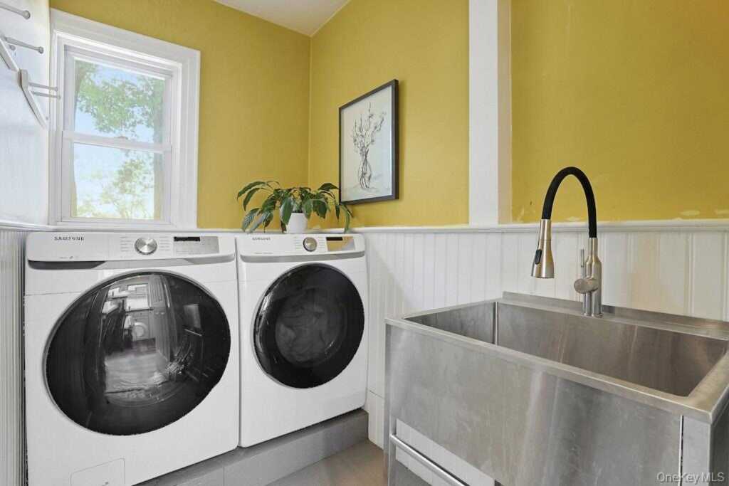 91 Vaughn Avenue, New Rochelle, NY 10801 - Photo 18 of 50