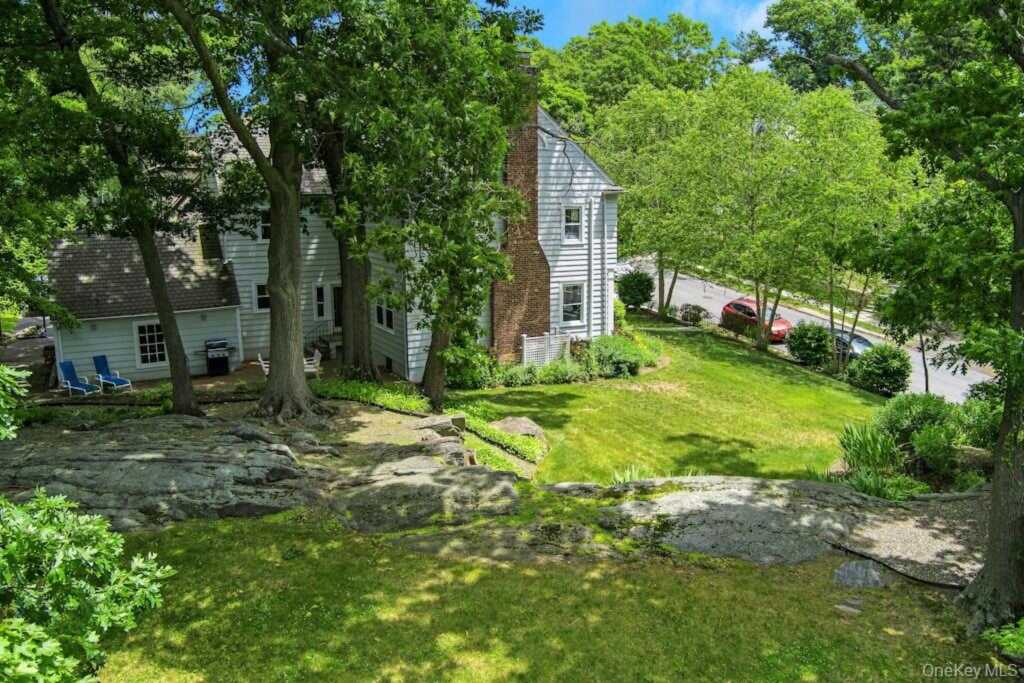 91 Vaughn Avenue, New Rochelle, NY 10801 - Photo 43 of 50