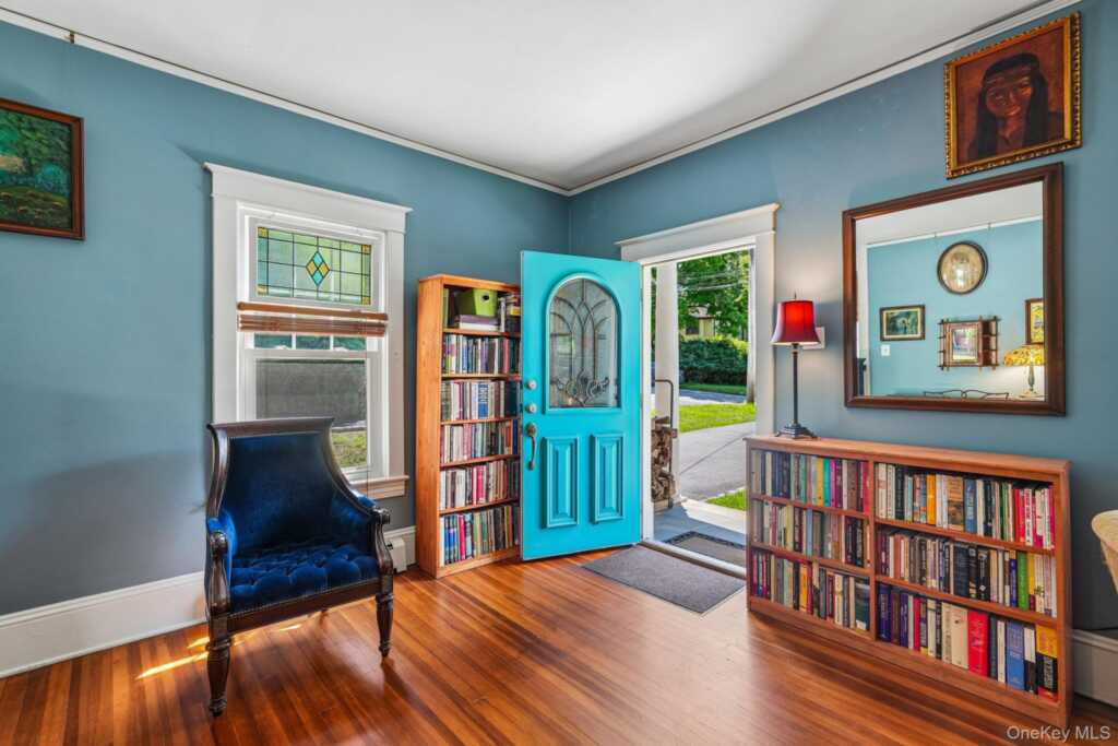22 Grandview Avenue, Suffern, NY 10901 - Photo 7 of 44