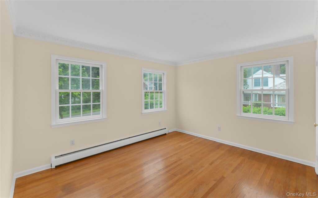 102 Birchwood Avenue, Nyack, NY 10960 - Photo 22 of 30