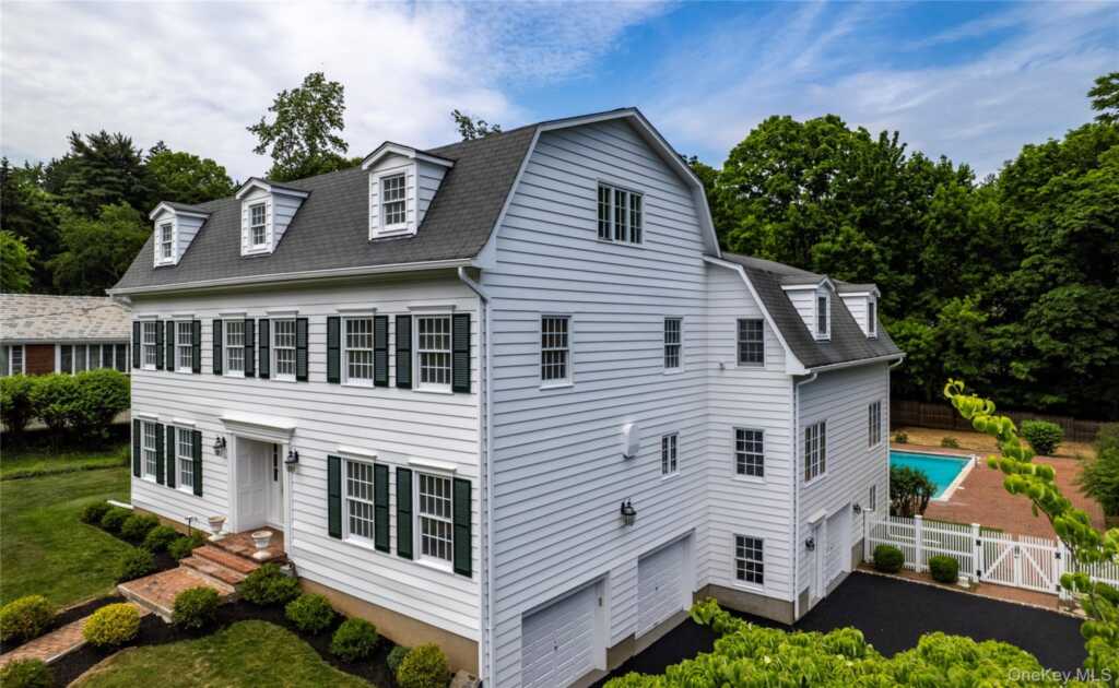 102 Birchwood Avenue, Nyack, NY 10960 - Photo 5 of 30