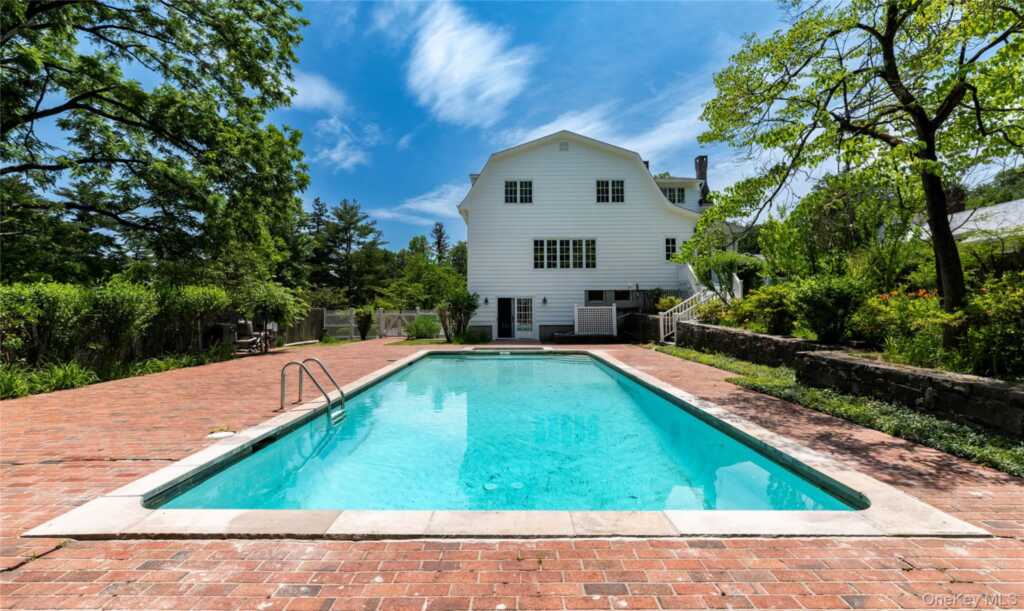 102 Birchwood Avenue, Nyack, NY 10960 - Photo 8 of 30