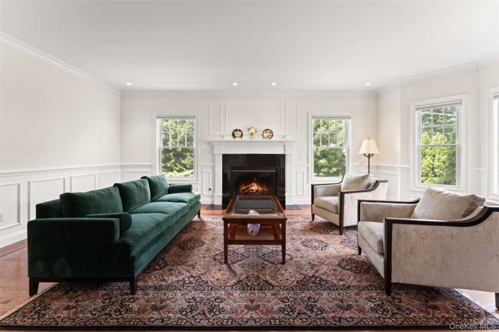 1 Cambridge Court, New Rochelle, NY 10804 - Photo 11 of 36