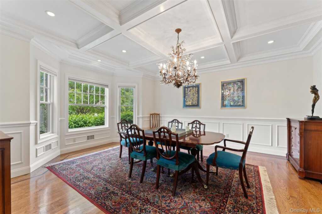1 Cambridge Court, New Rochelle, NY 10804 - Photo 12 of 36