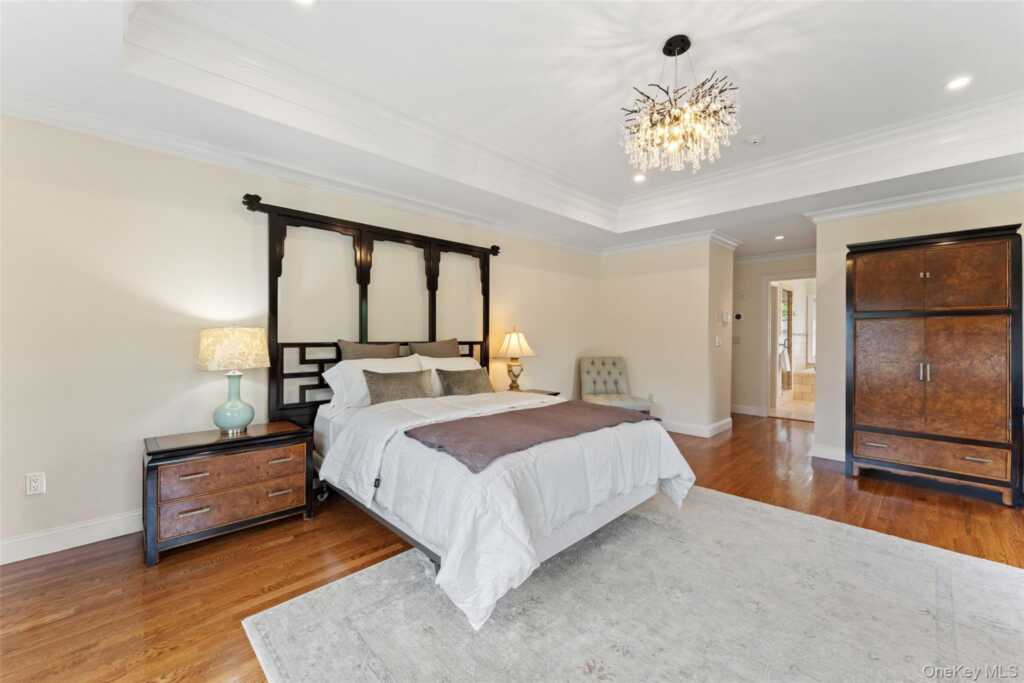 1 Cambridge Court, New Rochelle, NY 10804 - Photo 18 of 36