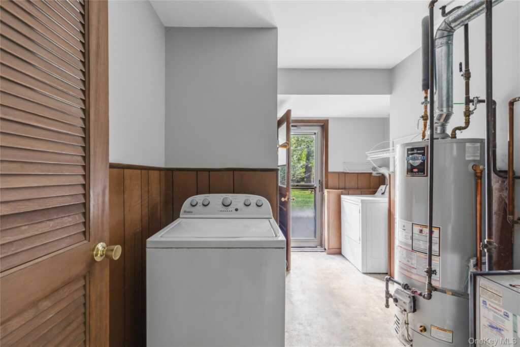 9 Adams Lane, Suffern, NY 10901 - Photo 27 of 35