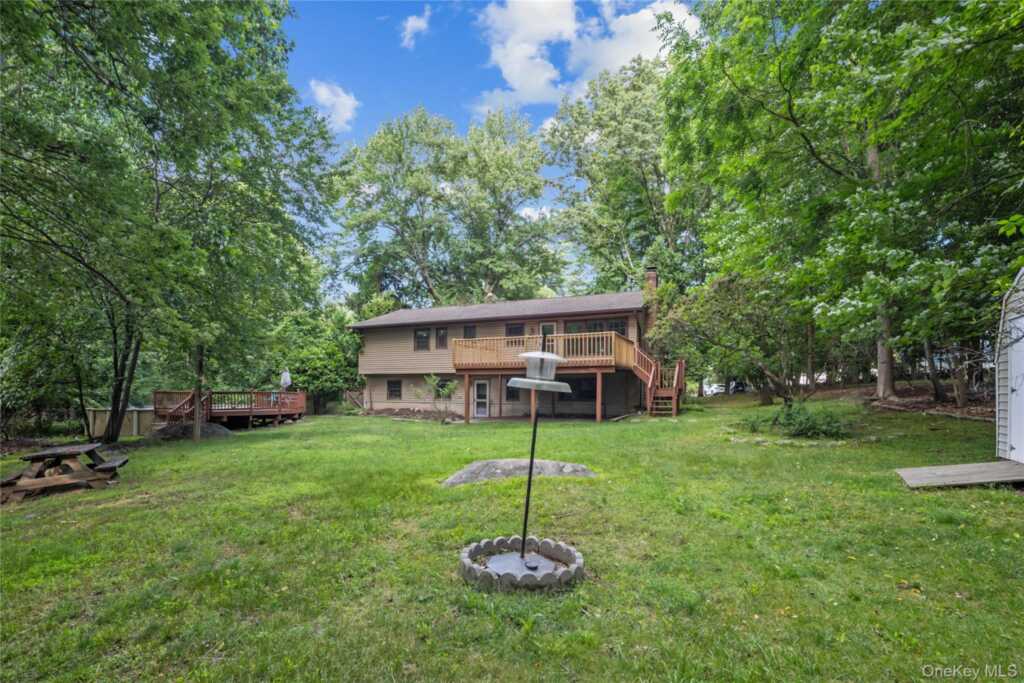 9 Adams Lane, Suffern, NY 10901 - Photo 32 of 35