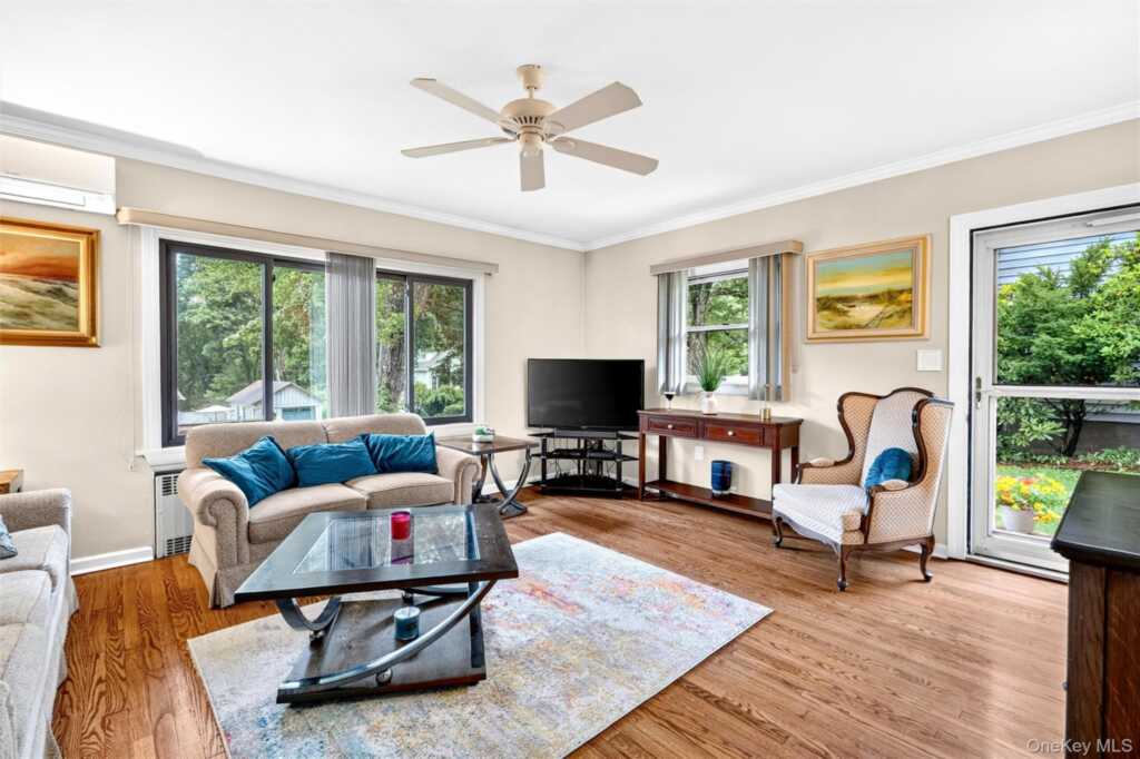9 E Hall Avenue, New City, NY 10956 - Photo 10 of 50