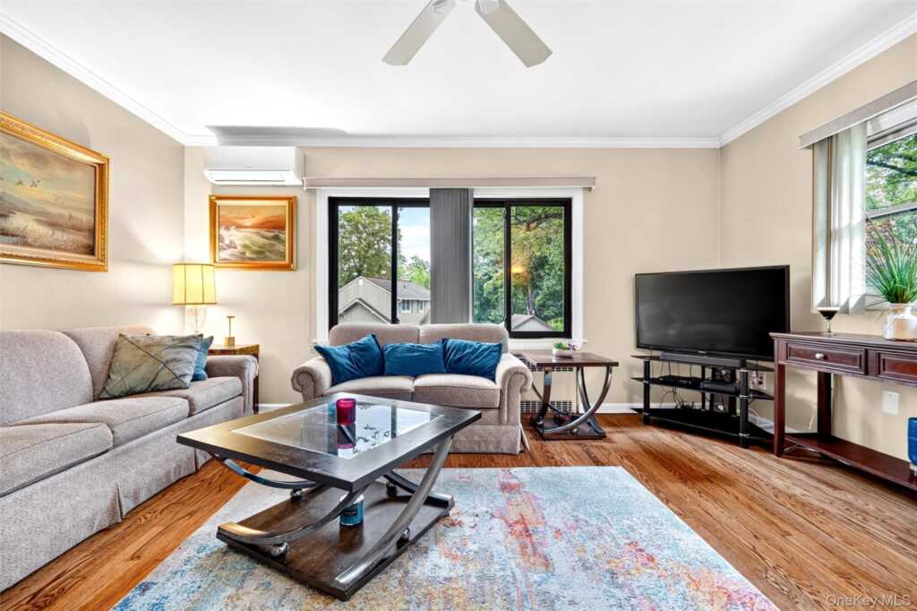 9 E Hall Avenue, New City, NY 10956 - Photo 12 of 50