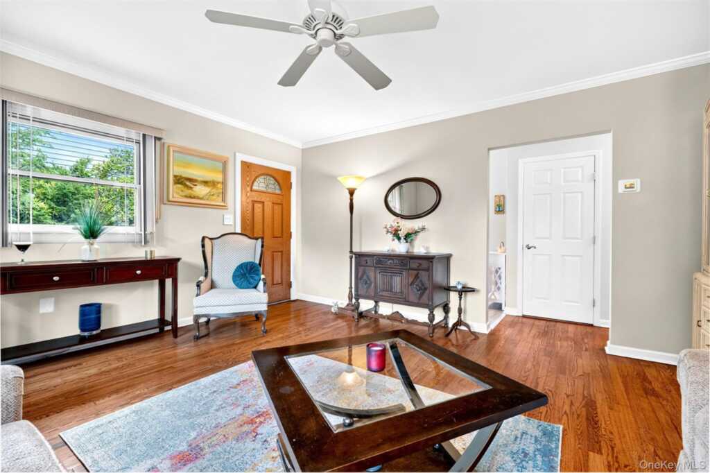 9 E Hall Avenue, New City, NY 10956 - Photo 13 of 50