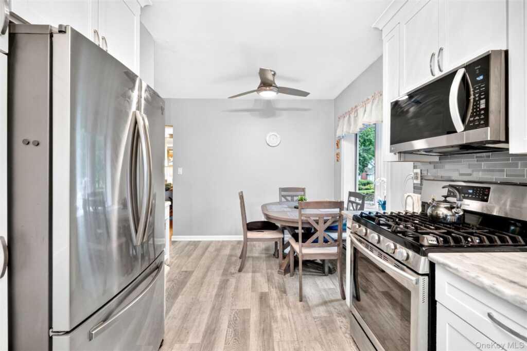 9 E Hall Avenue, New City, NY 10956 - Photo 20 of 50