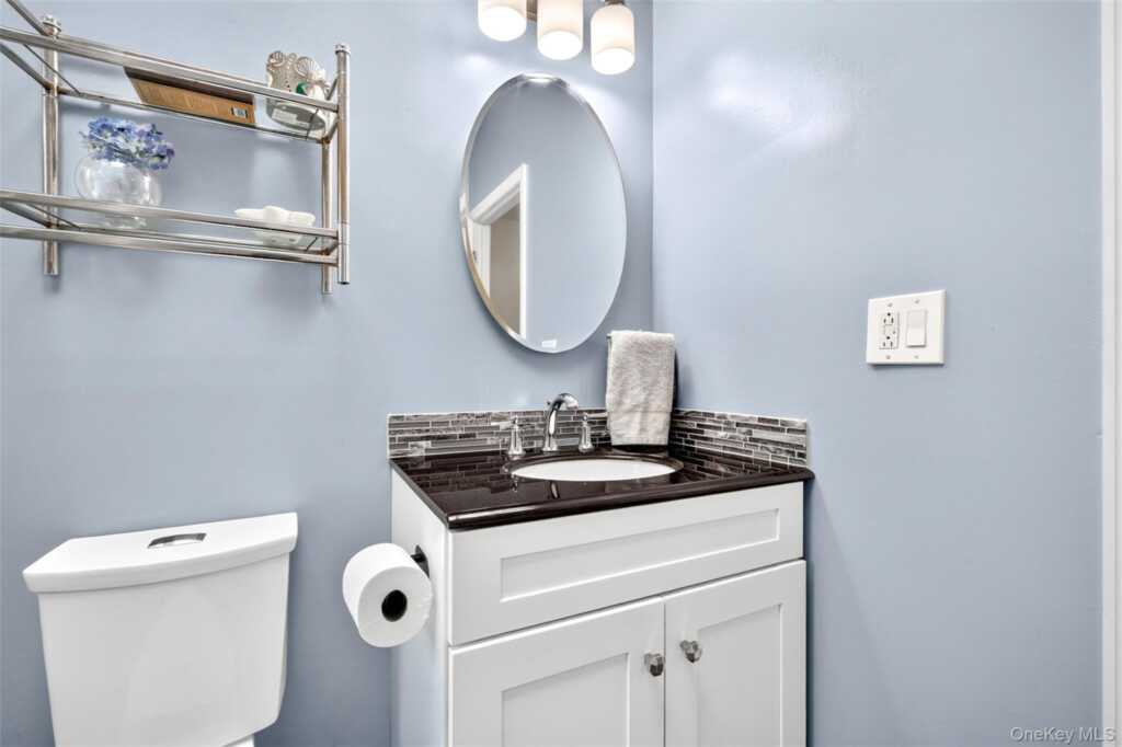 9 E Hall Avenue, New City, NY 10956 - Photo 40 of 50
