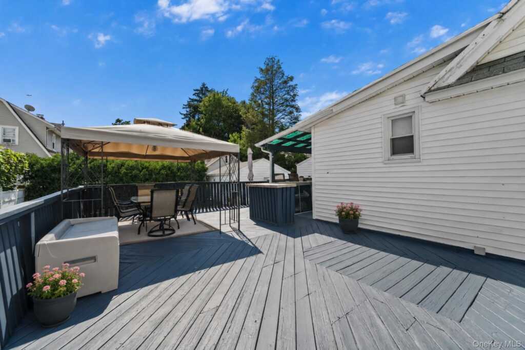 50 Lispenard Avenue, New Rochelle, NY 10801 - Photo 22 of 29