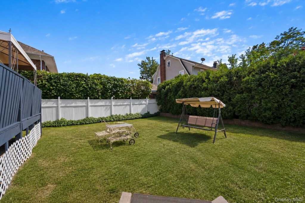 50 Lispenard Avenue, New Rochelle, NY 10801 - Photo 24 of 29