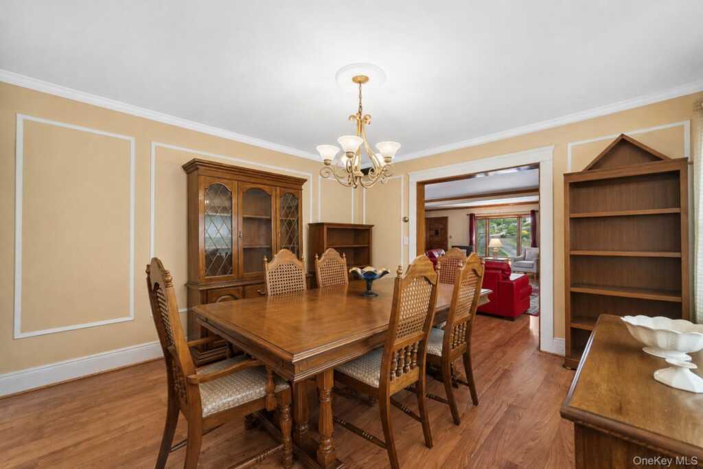 50 Lispenard Avenue, New Rochelle, NY 10801 - Photo 8 of 29